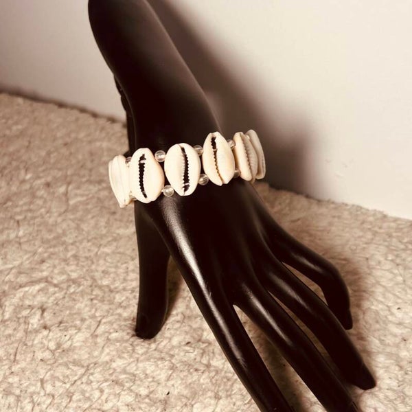 Bracelet élastiqué en cauris