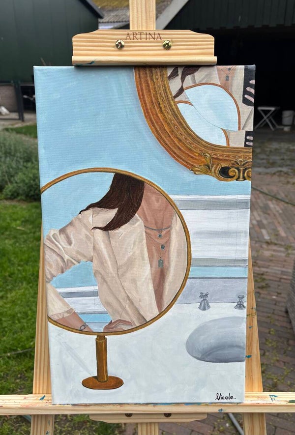 Girl in the mirror