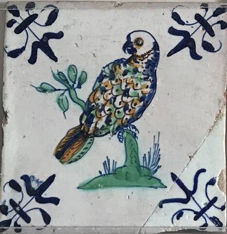 14tegelvogelpapegaai17eeeuwGoudadeSWAEN9tm1650crop6.jpg
