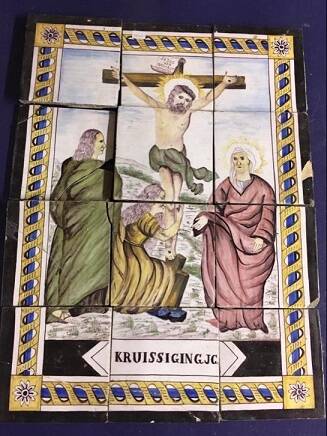 tegelbijbelskruisigingtableau19eeeuw6jan201960.jpg