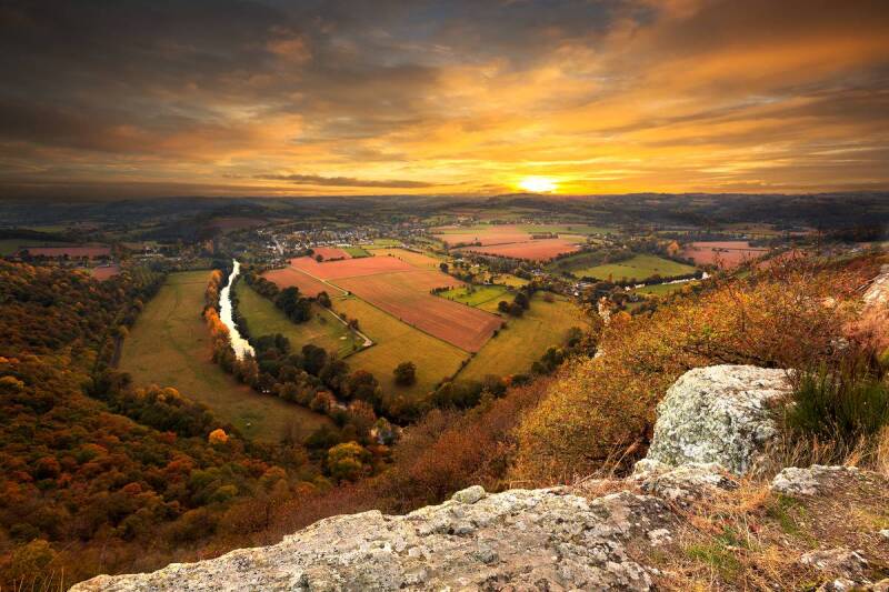 Paysage de la Suisse Normande en automne près de Clécy dans le Calvados