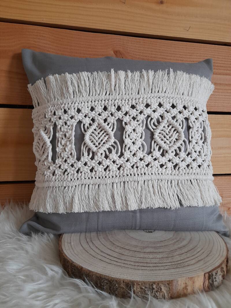 Model Olin € 35,- excl. binnenkussens (dons €12,- en synthetisch €5,- per stuk).