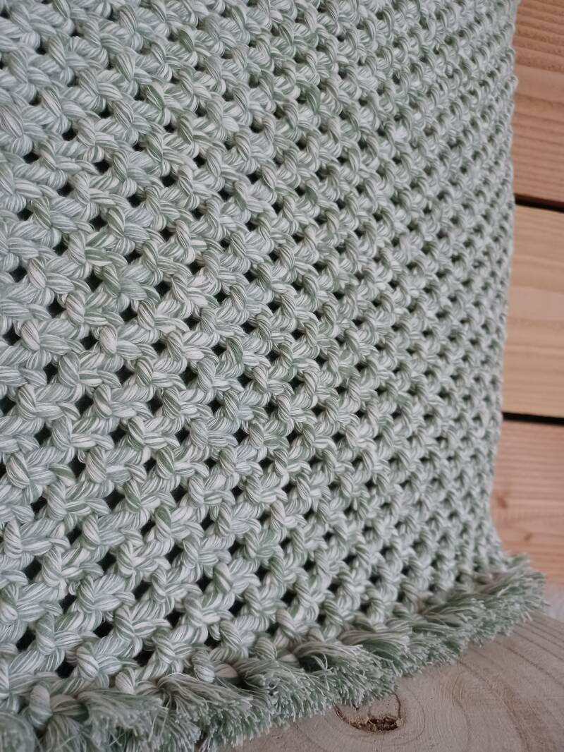 Model Mayd € 65,- kleur: marble green 