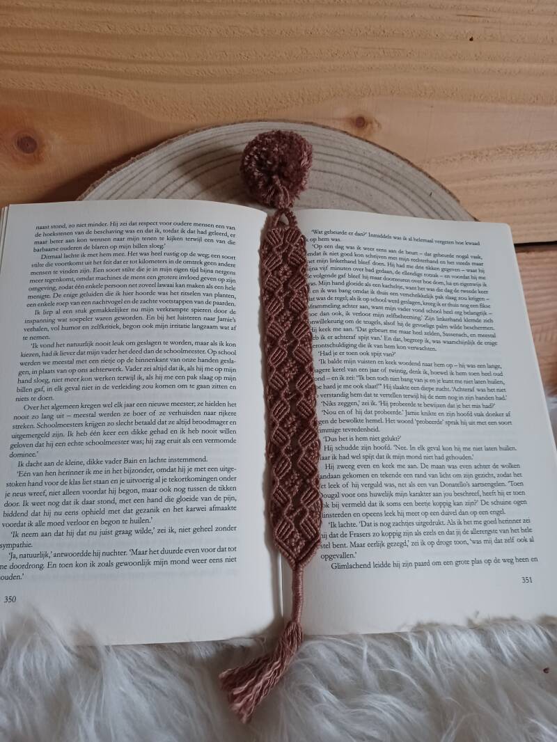 Model Cavy € 10,- kleur: moccabruin