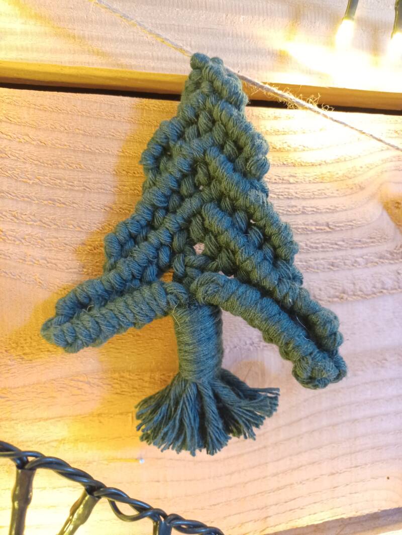 Model Wonderland: € 20,- / kleur: Pine en Greengold (Foto 2/2)