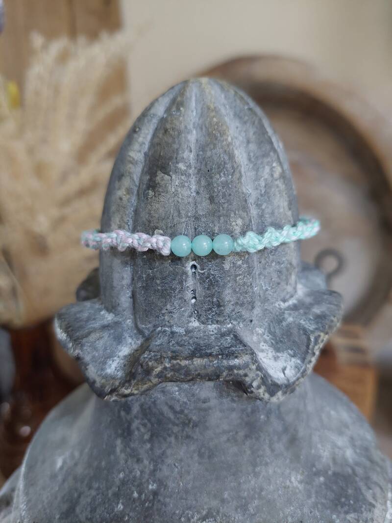 Model 103 € 10,- / roze + turquoise / natuursteen: 3x Aquamarijn 