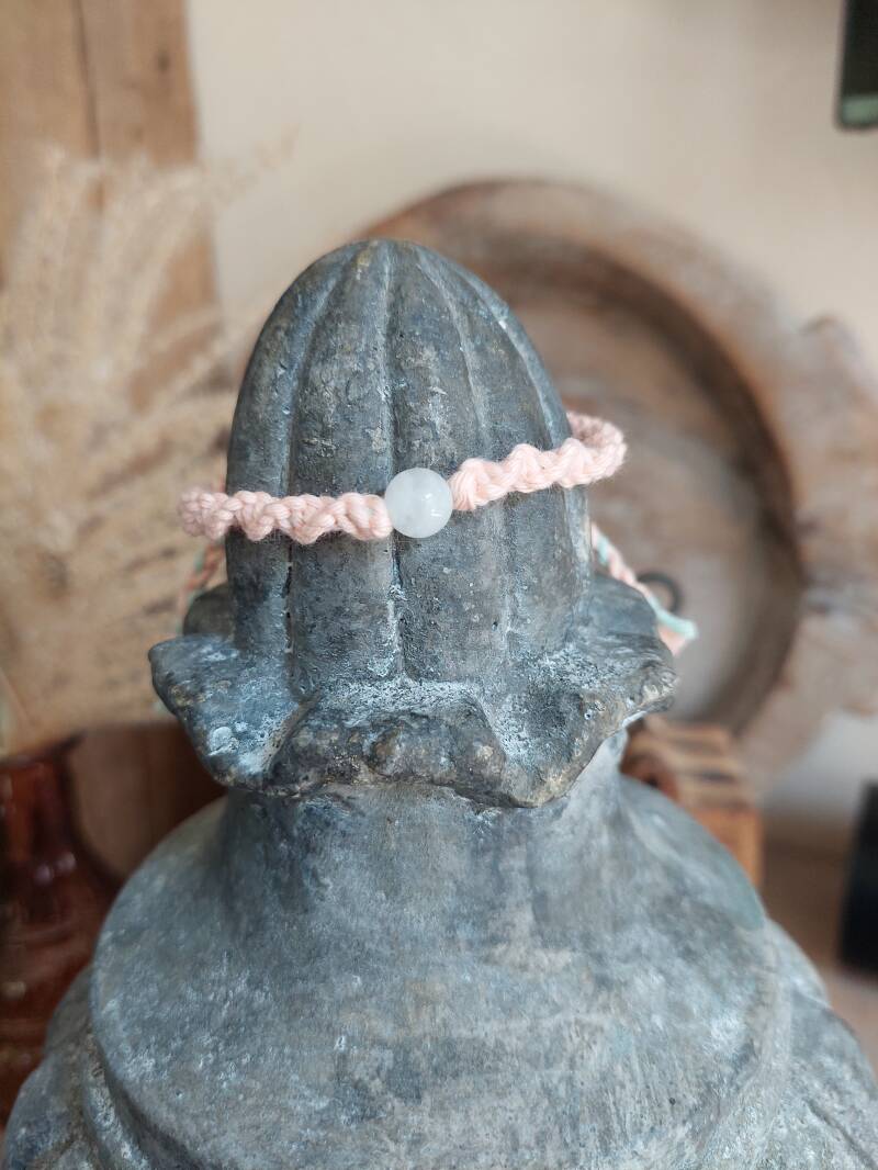 Model 101 € 8,- / roze gemengd / natuursteen: 1x Witte jade