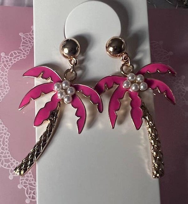 Costume/Dress/ Jewellery