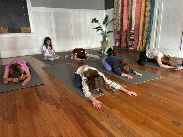 SUN Nov 9 - Attitude of Gratitude: Obstacle Course & Yoga/Ages 5-10