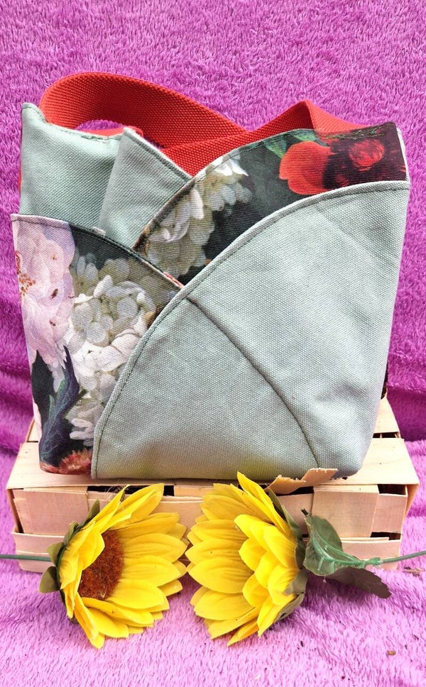 👜 Handtasche „Flora“ – Eleganz trifft Individualität