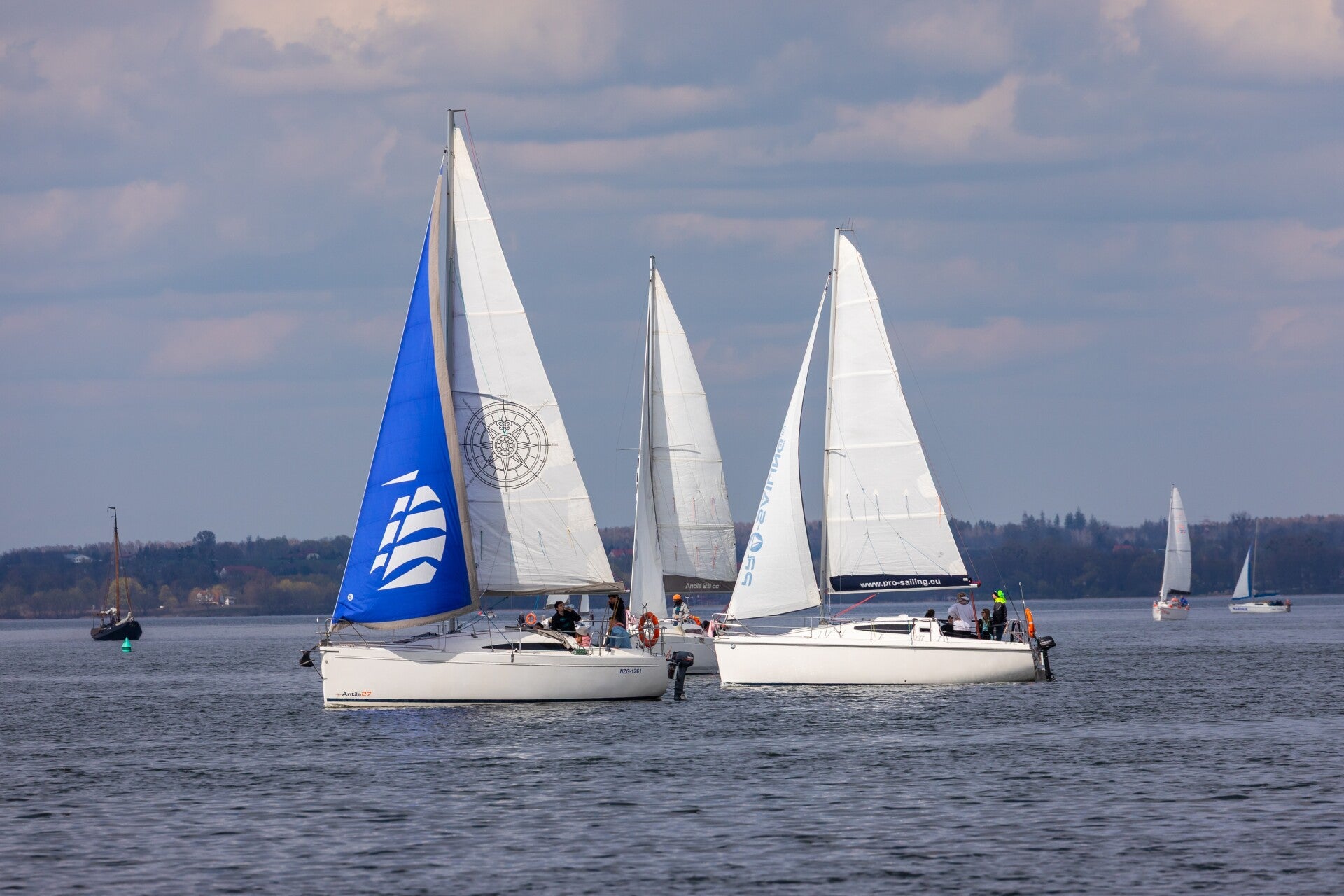Klantevent of bedrijfsuitje op het water in Friesland - Blue Project & Event Support