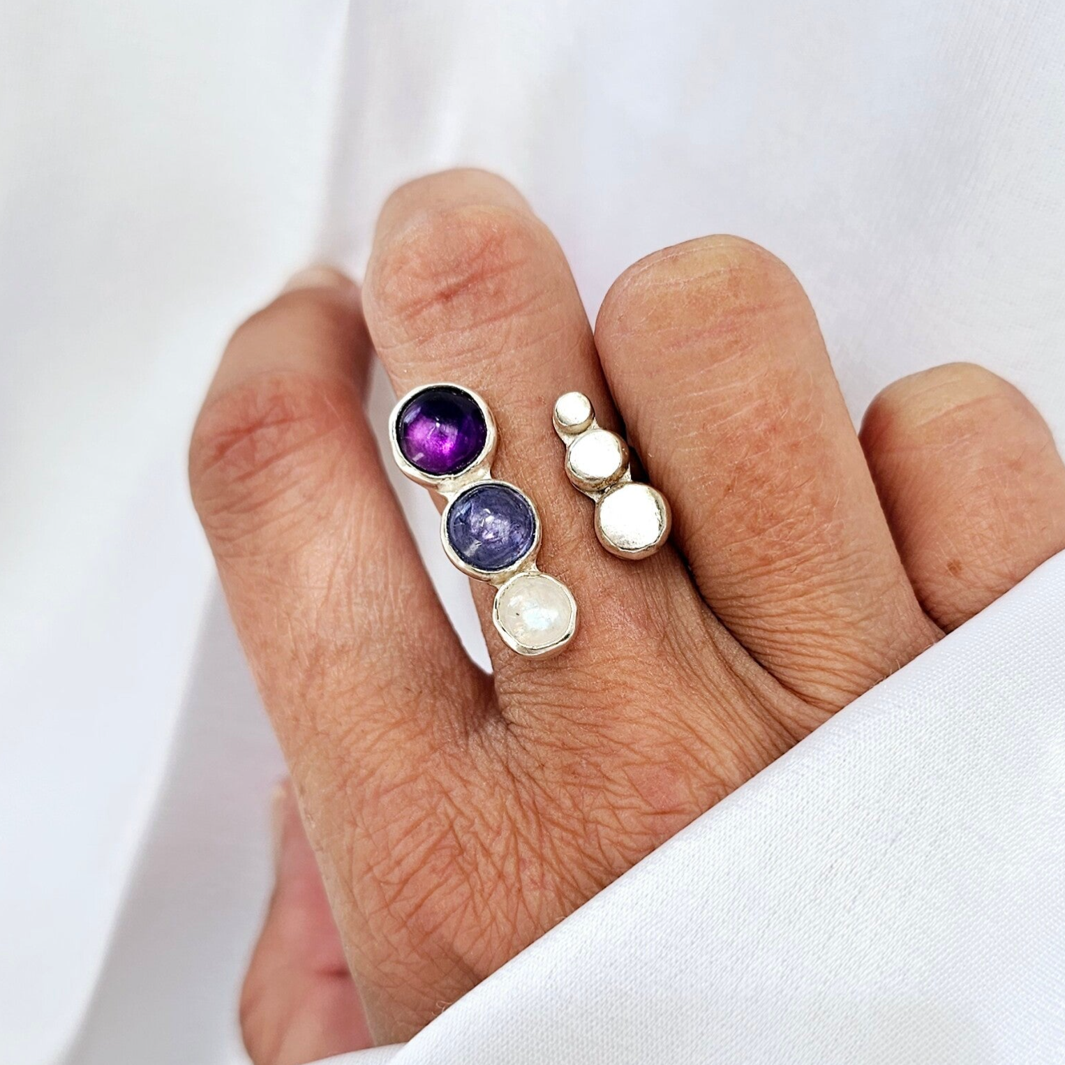 Amethyst / Tanzanite / Moonstone (53 EU / 6.5 USA)