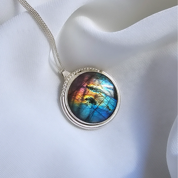 Rainbow Labradorite