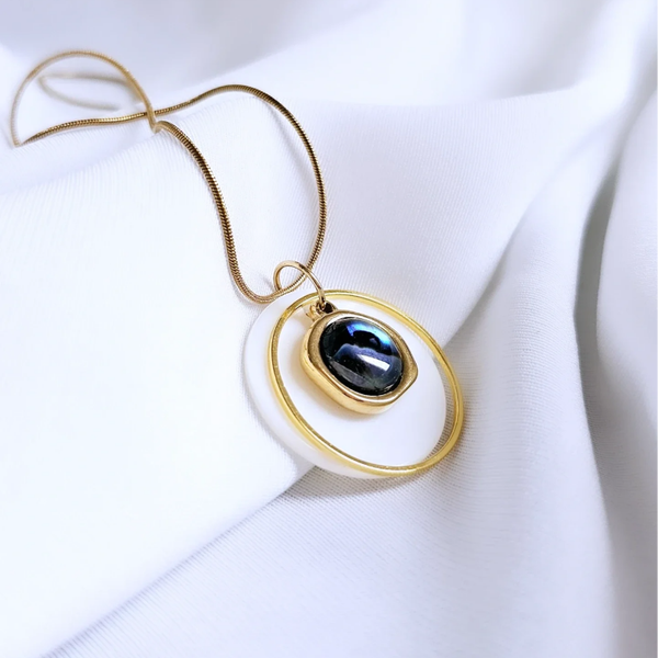 Abalone Shell and Mother of Pearl - Round