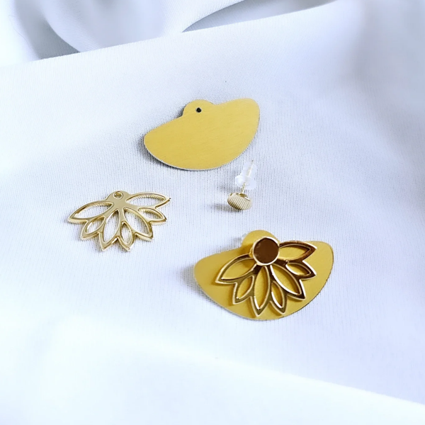 Lotus Golden