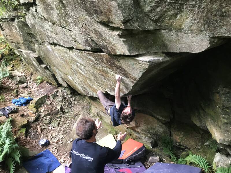 forest of dean bouldering, bouldering, forest of dean, new areas,  guidebook, bouldering guide, sandstone bouldering, new areas, 