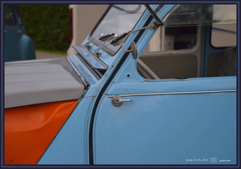 luc_6100_01-standard.jpg