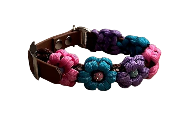 Paracord halsband / Bloemenknoop met Biothane gesp