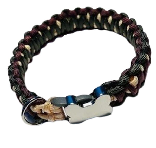 Stockmodel halsband met klikgesp in botjesvorm
