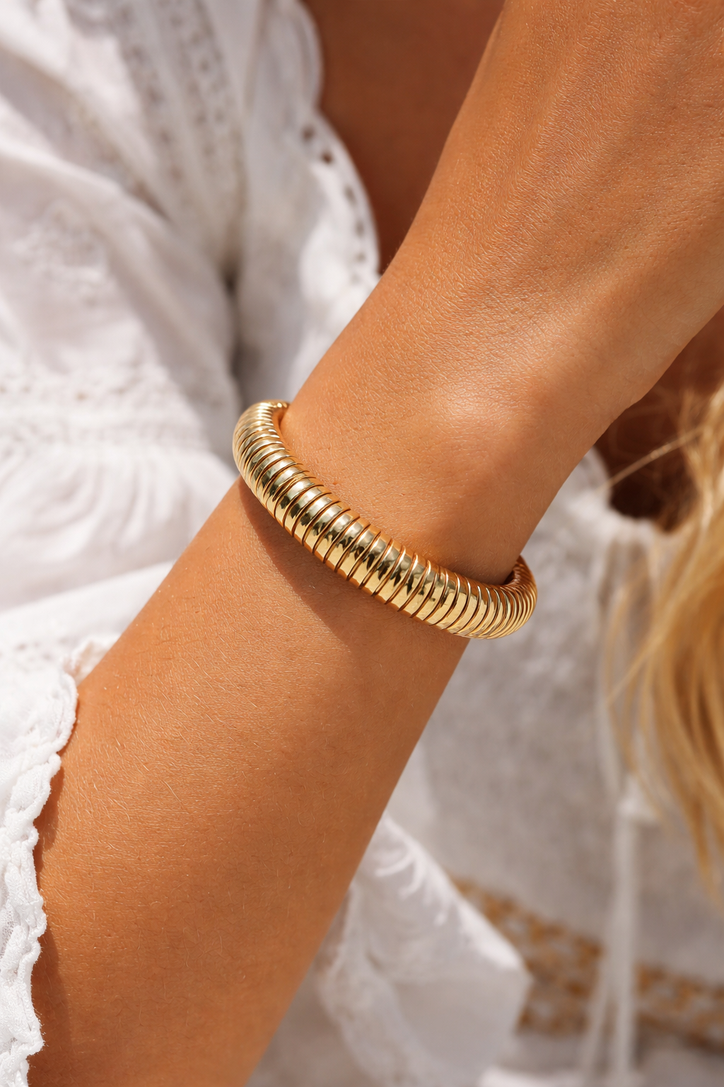 Bracelet câble doré acier inoxydable extensible