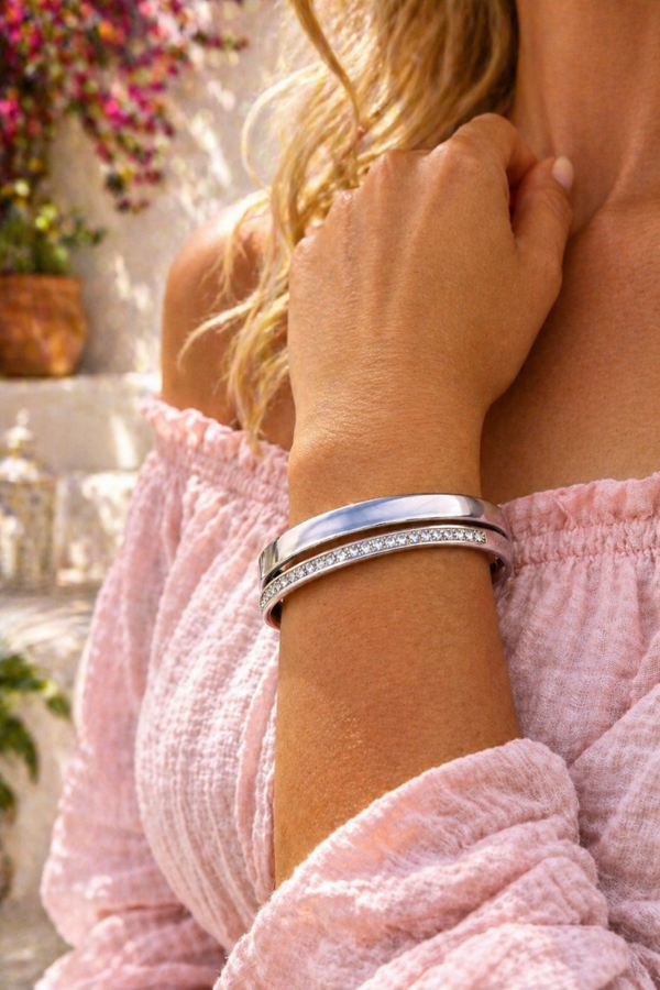 Bracelets joncs ouvrables acier inoxydable argenté avec strass - duo élégant et moderne