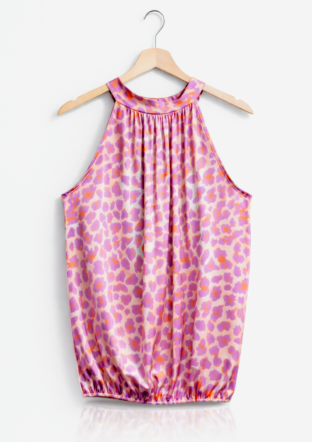 Top fluide léopard parme élégant à nouer au dos