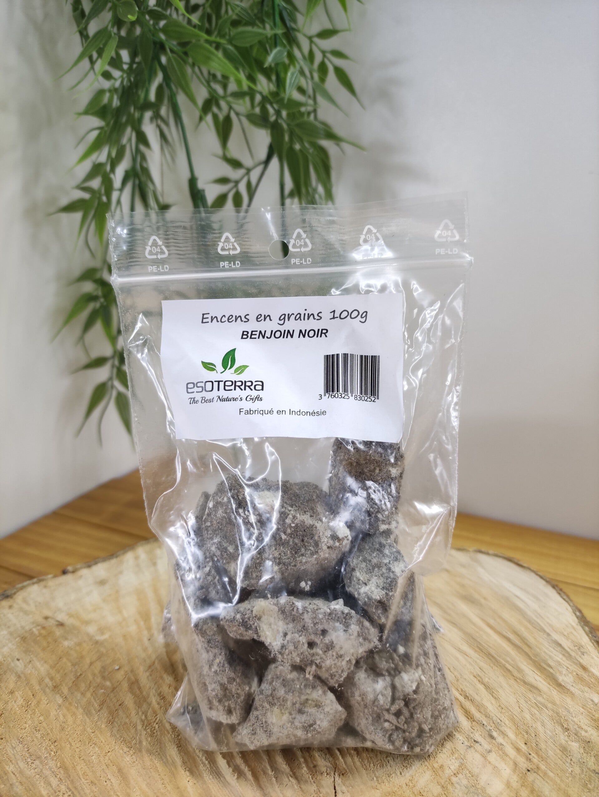 Encens en grain ESOTERRA benjoin noir (Djaoui) 100g