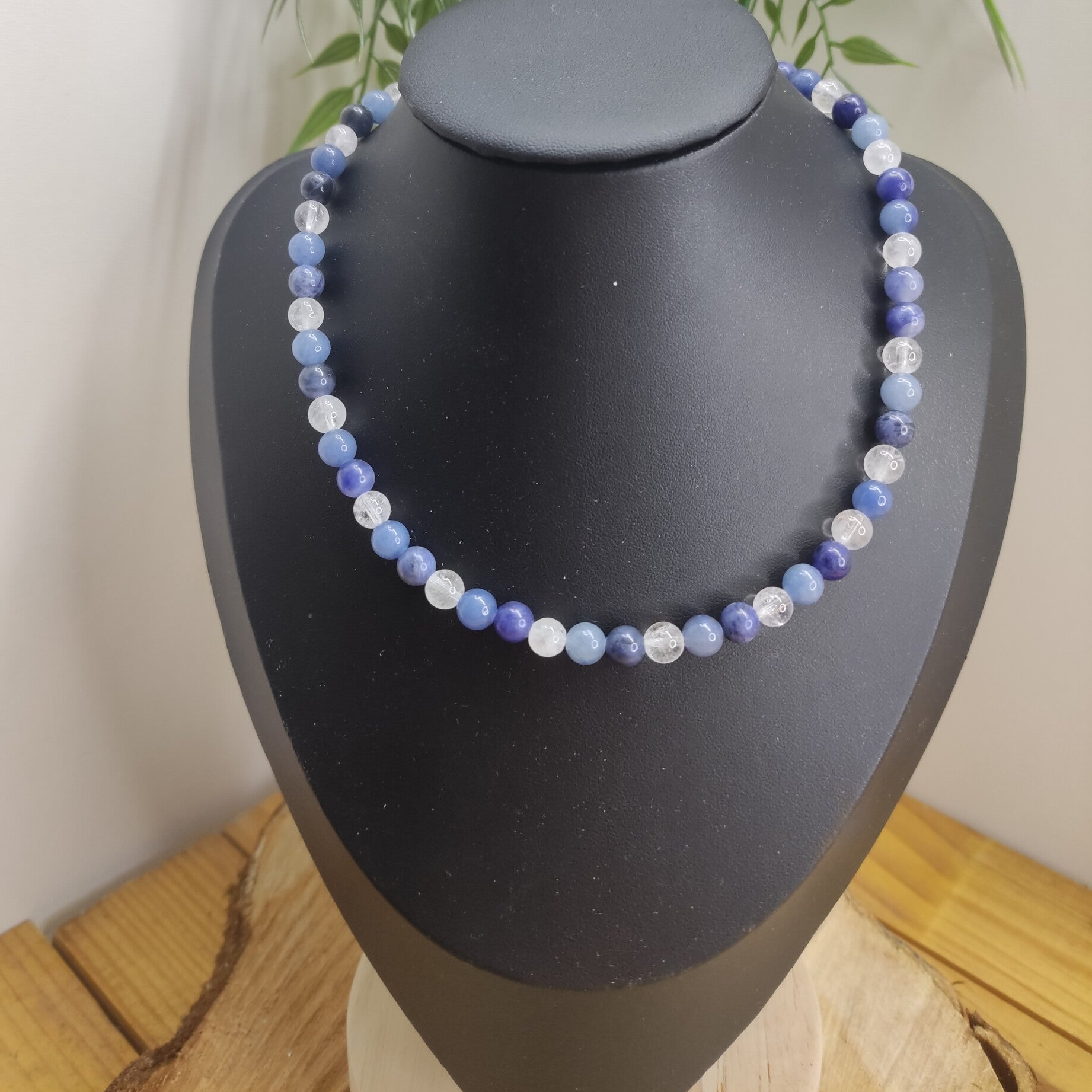 Collier de perles Aventurine bleue, Sodalite et Cristal de Roche