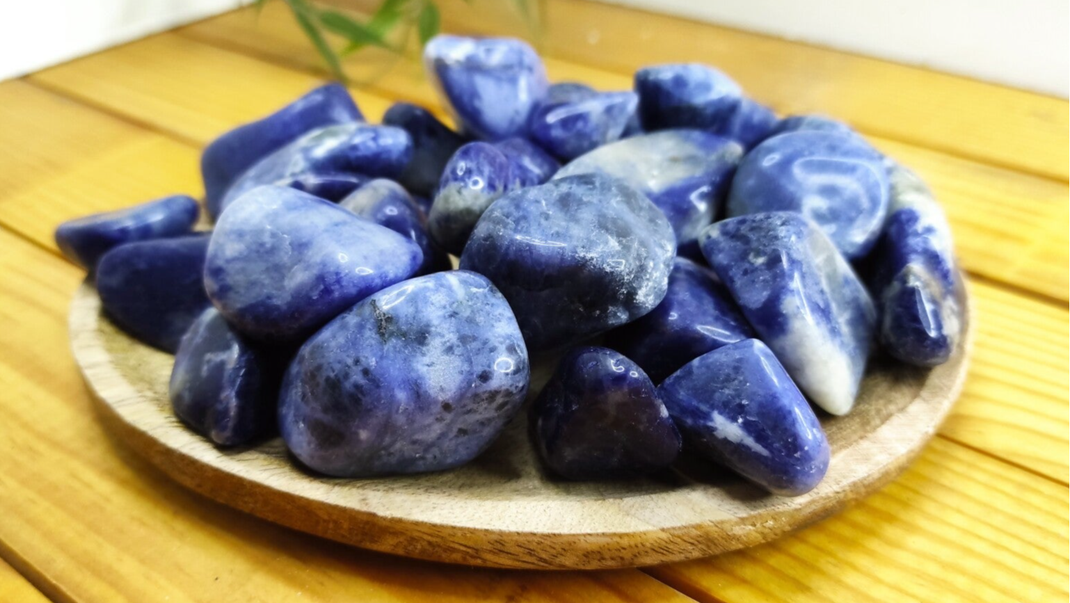 Pierre roulée sodalite