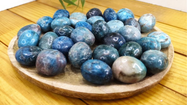 Pierre roulée apatite bleue