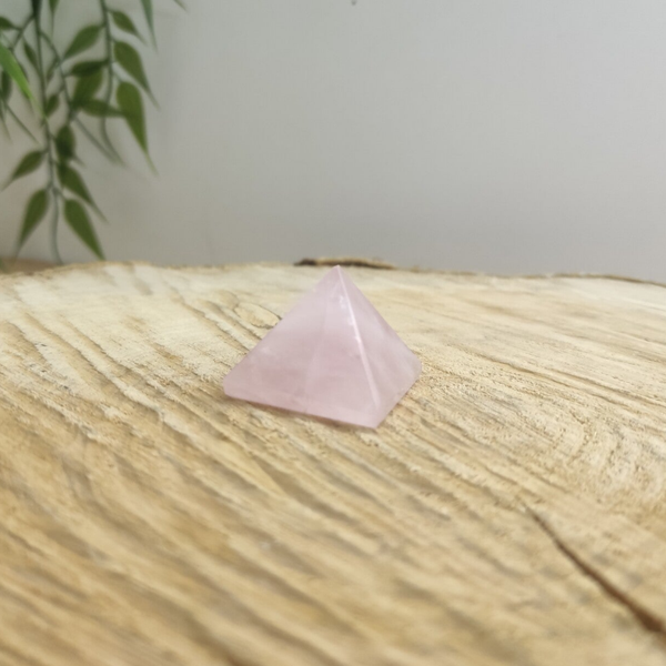 Pyramide Quartz Rose