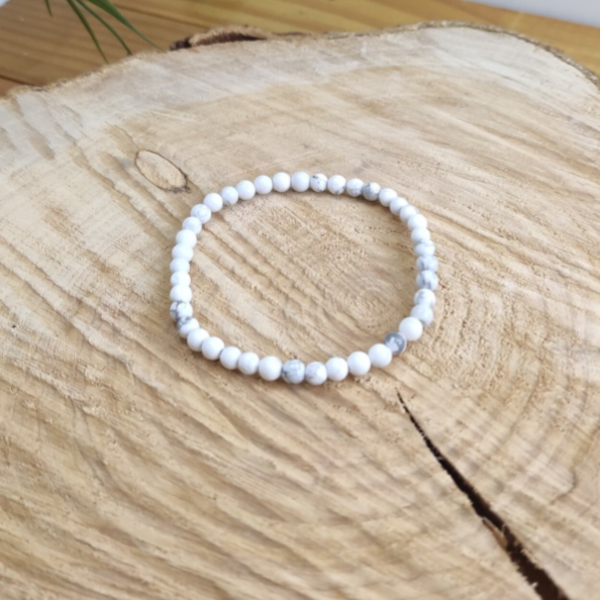 Bracelet Howlite 4mm
