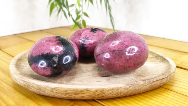 Galet rhodonite