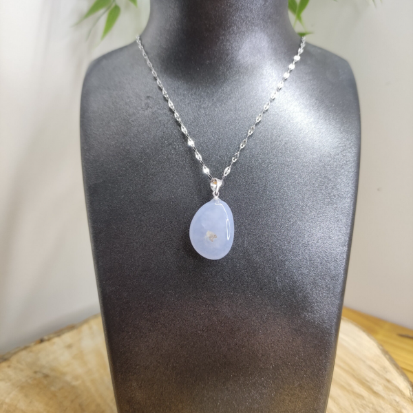 Pendentif pierre roulée Calcédoine Bleue