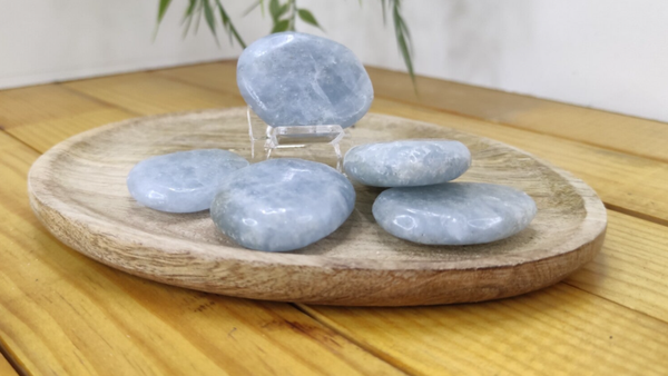 Pierre plate calcite bleue