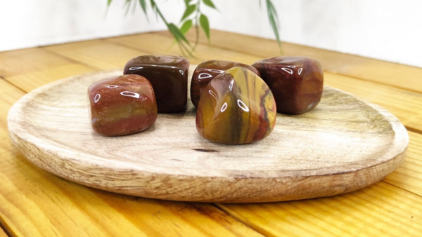 Pierre roulée jaspe breschia