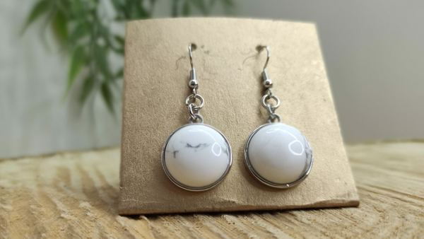 Boucle d'oreille  en howlite