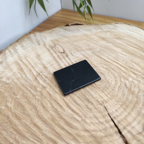 Plaquette de téléphone rectangulaire en Shungite