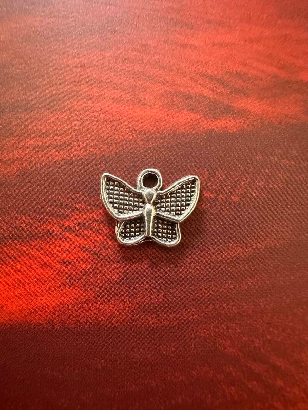 Net butterfly charm