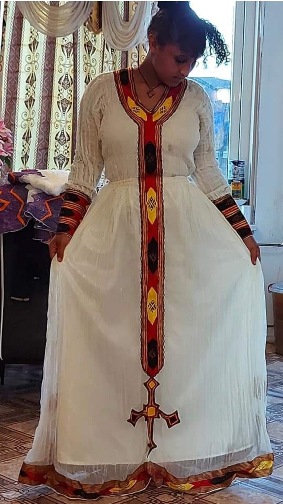 ባህላዊ ናይ ሓበሻ ክዳን  Eretrese Habesha traditie kleding