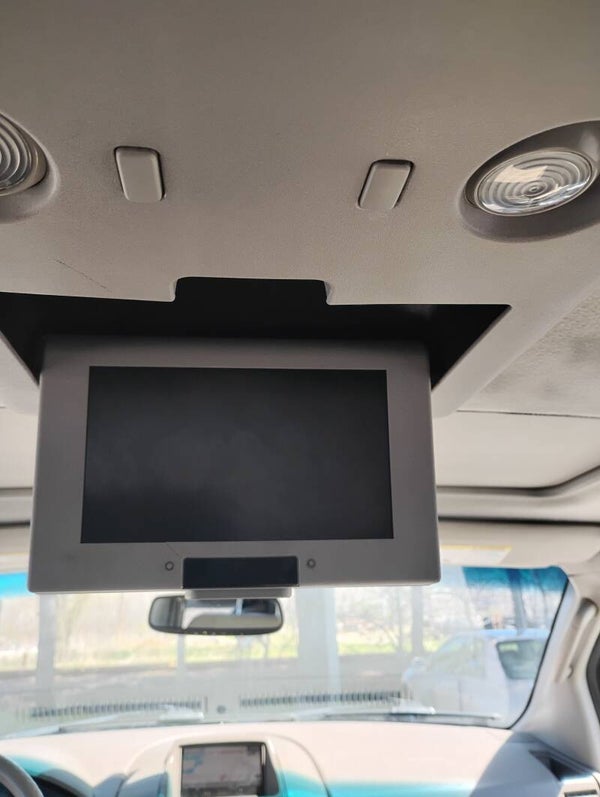 2010 Nissan Titan CrewCab LE