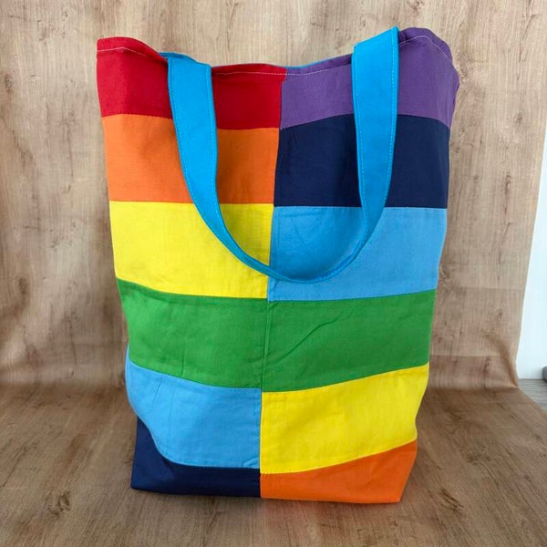 Regenbogentasche, genäht