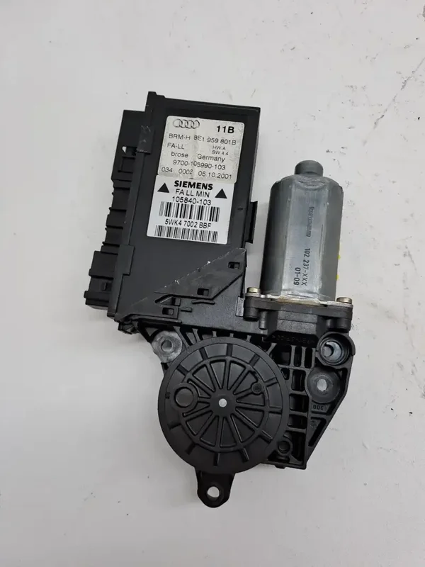 Audi A4 (8E) Fenstermotor links vorne