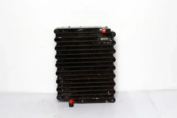 Fendt 818 Kondensator