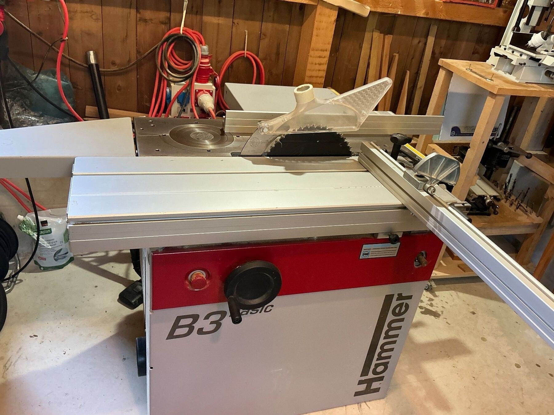 Formatkreissäge Hammer B3 mit Fräsmaschine