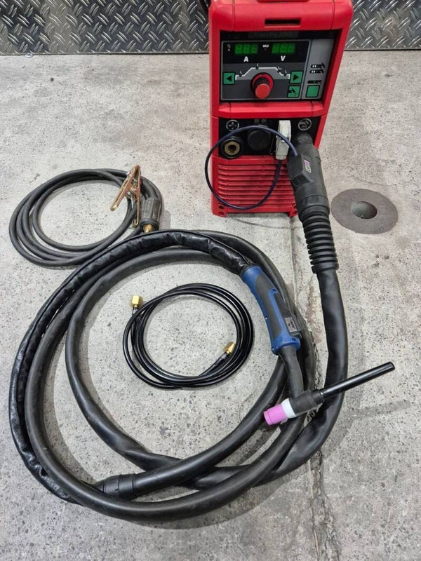 Fronius Schweißgerät TransTig 2200