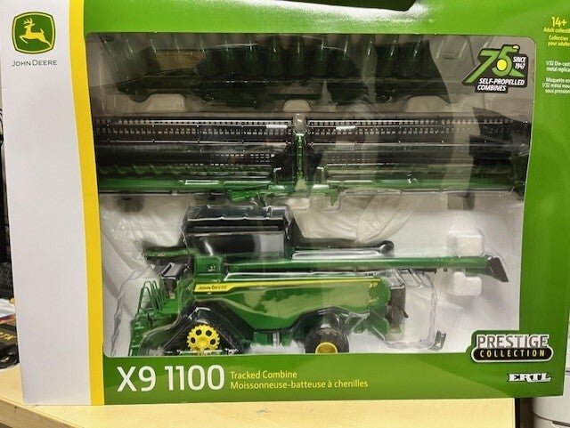 John Deere X 9 1100 Prestige Ed. 1;32