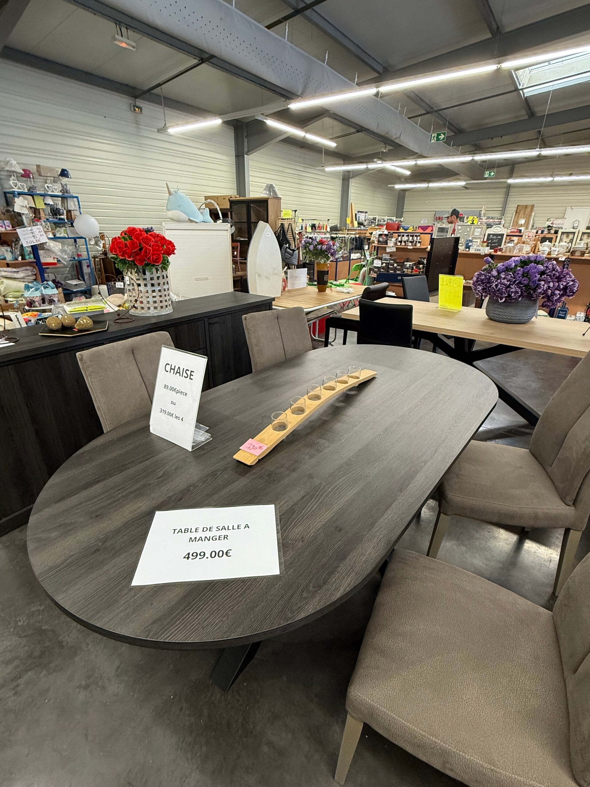 TABLE DE SALLE A MANGER