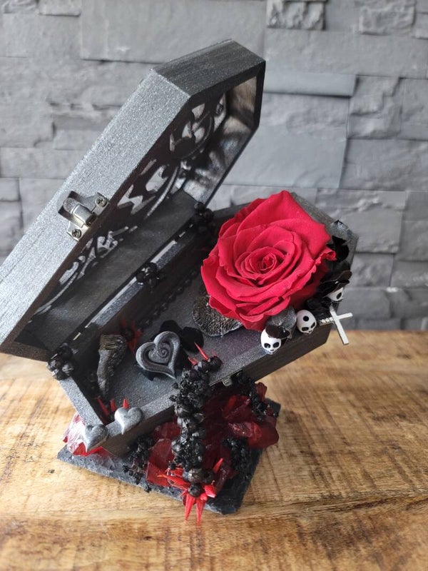 Cerceuil rose eternelle