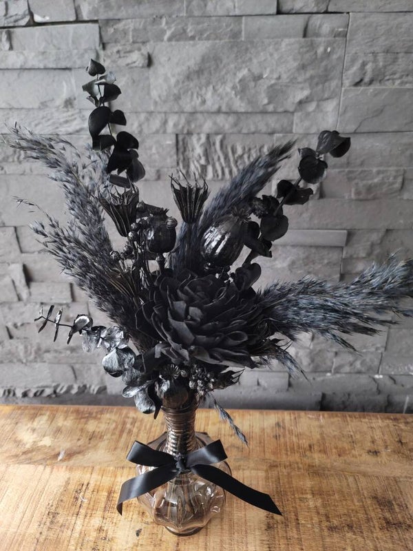 Dame Jeanne noire gothique